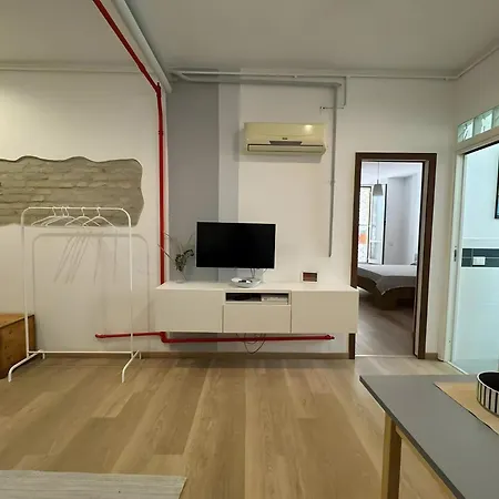 Two-bedroom In Caracalla شقة