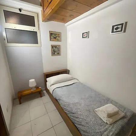 Two-bedroom In Caracalla *